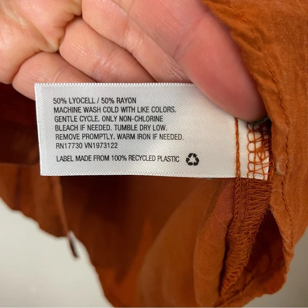 A New Day Women’s Terracotta Rust Button-Down Shirt Size XL - Picture 6 of 7